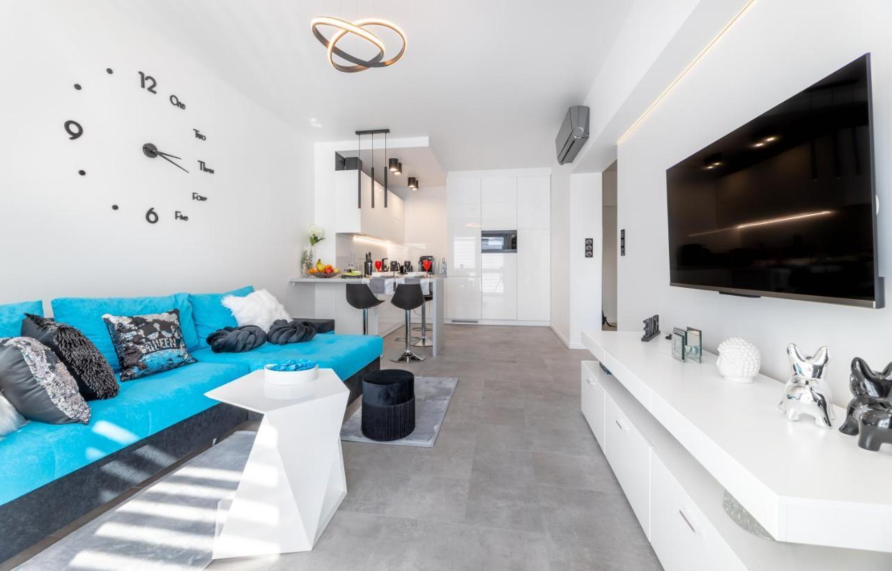 Leo Apartament Delux 우스트르치키 돌네 외부 사진