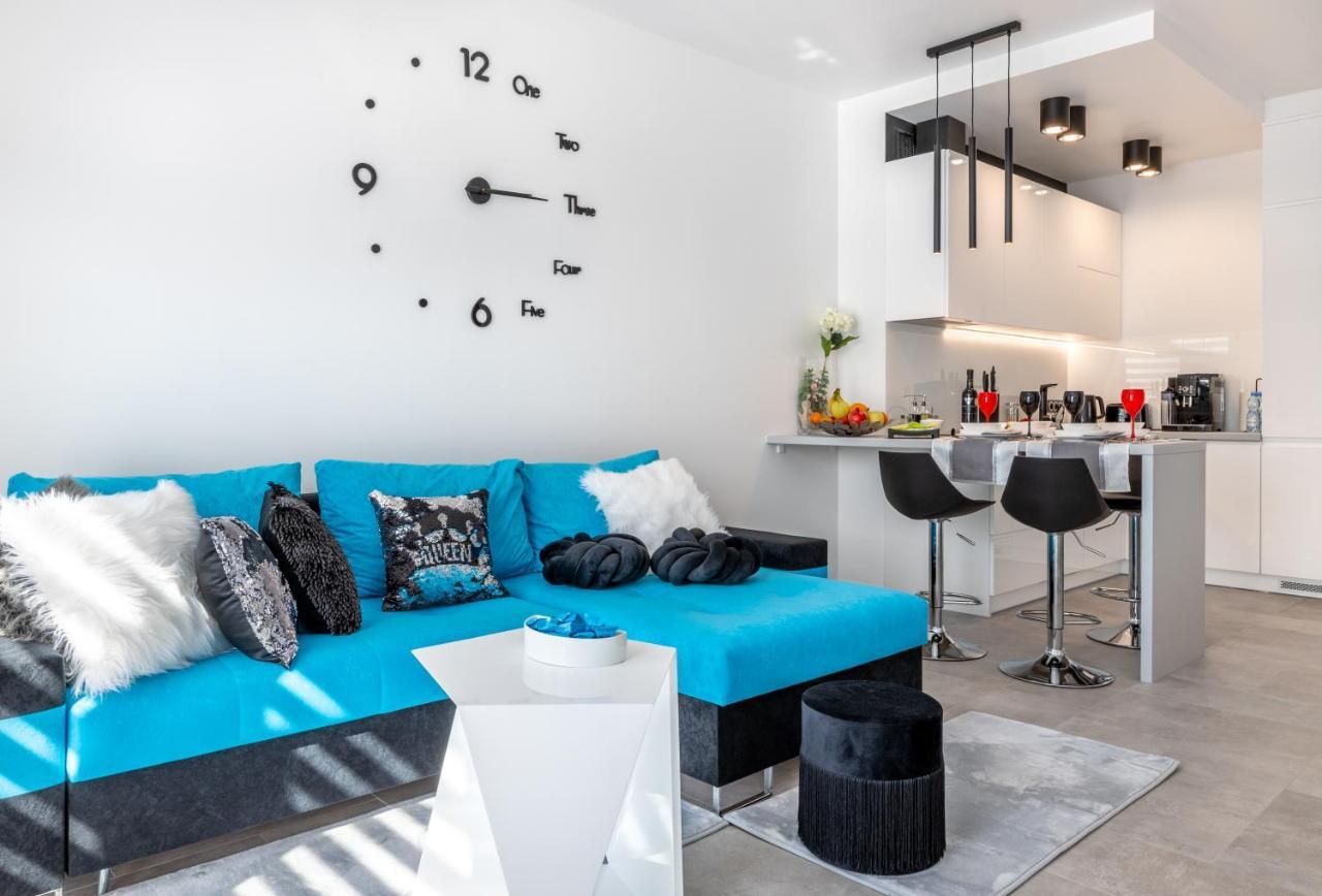 Leo Apartament Delux 우스트르치키 돌네 외부 사진